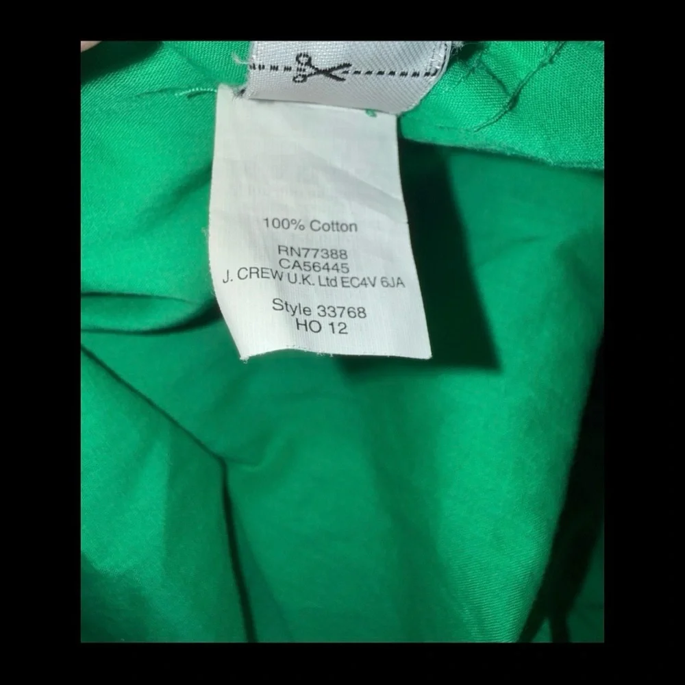J. Crew Kelly Green Old Money Button Up Shirt Long Sleeve Collared Preppy Blouse